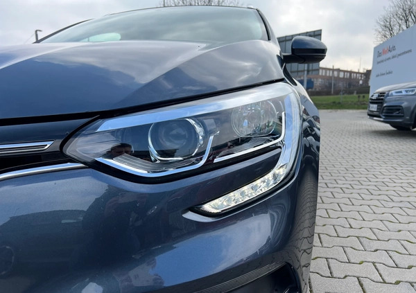 Renault Megane cena 58900 przebieg: 59746, rok produkcji 2019 z Chełmno małe 436